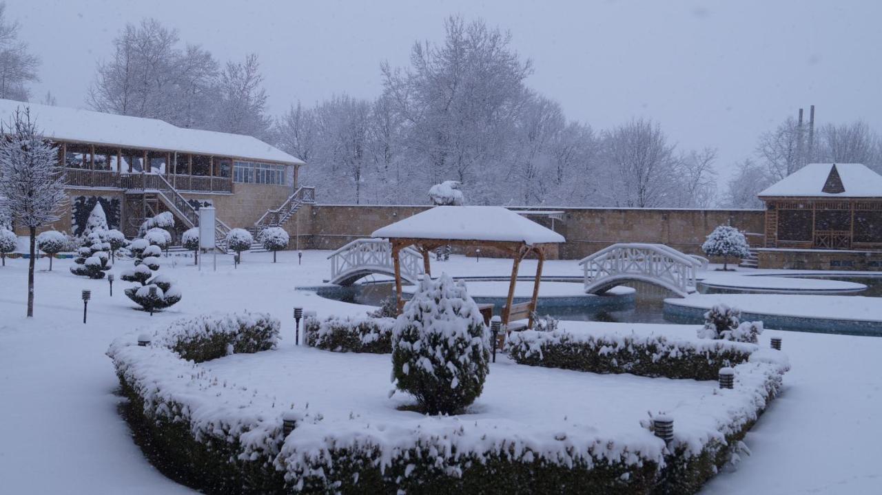 Gabala Yeddi Gozel Hotel Eksteriør bilde