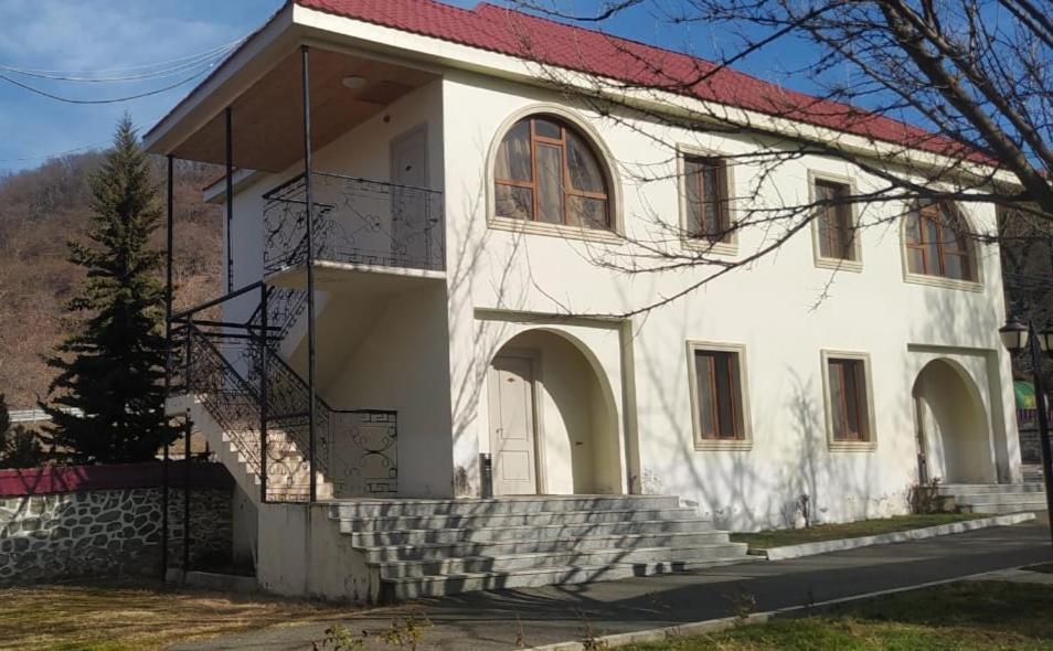 Gabala Yeddi Gozel Hotel Eksteriør bilde