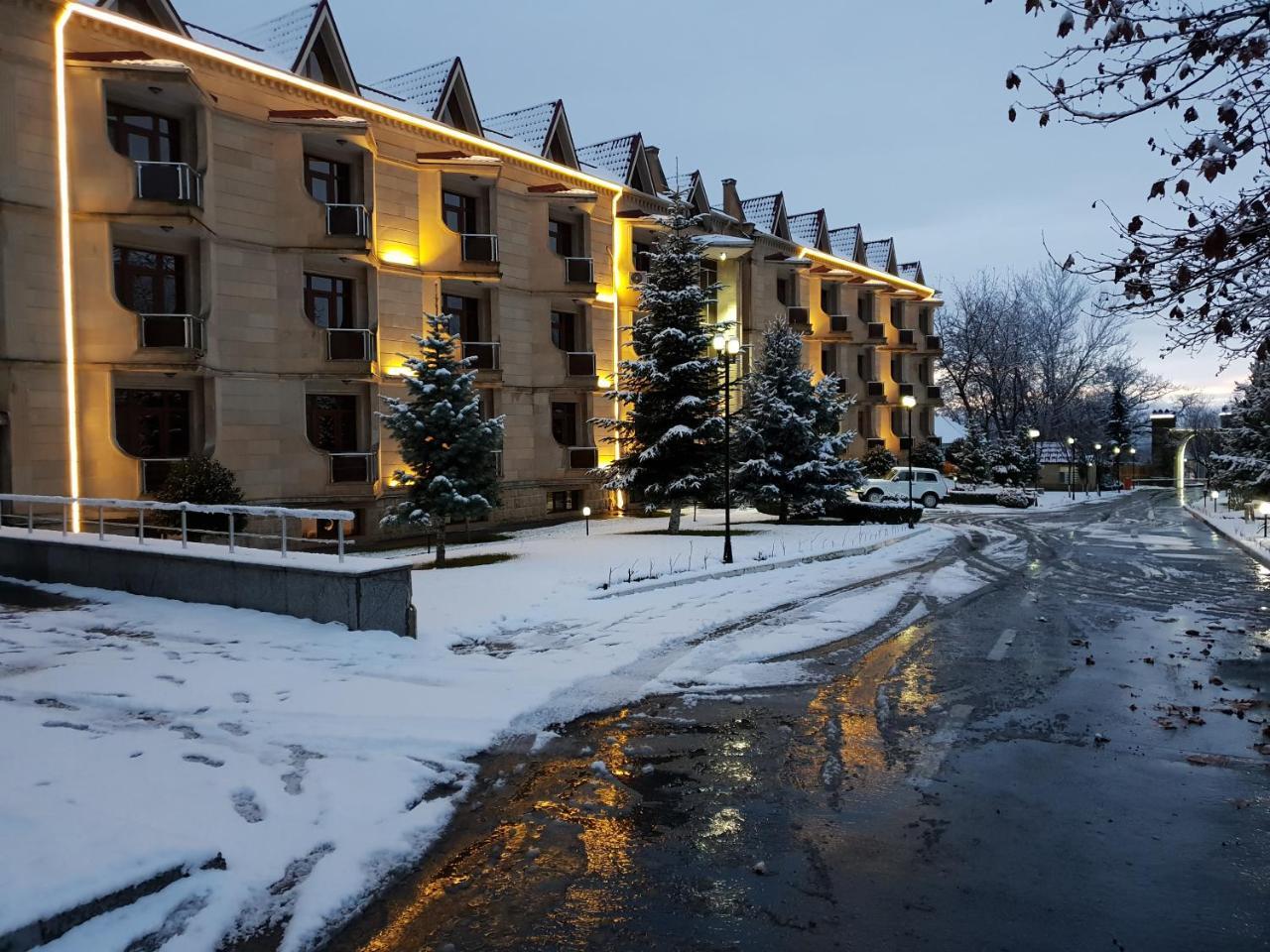 Gabala Yeddi Gozel Hotel Eksteriør bilde