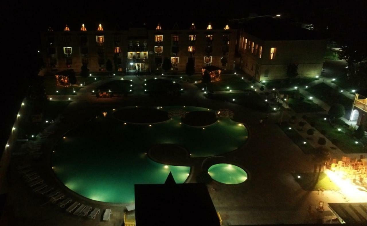 Gabala Yeddi Gozel Hotel Eksteriør bilde